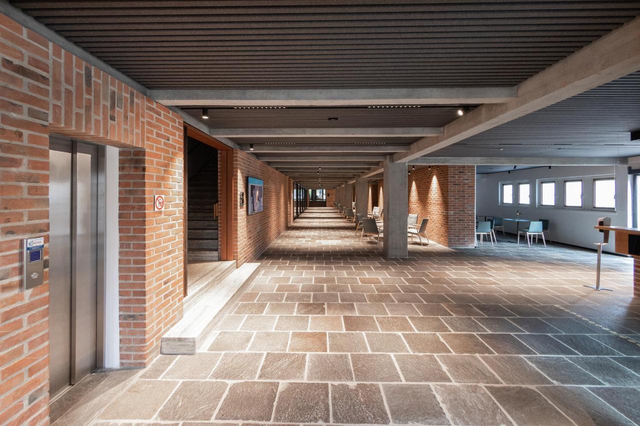 Cusanus Akademie - Accademia Cusanus Bressanone Exterior photo